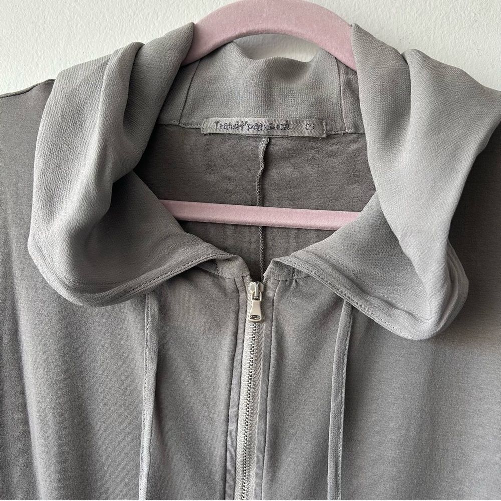 TRANSIT Par Such Silky Hoodie Jacket in Taupe Made in Italy - Picture 3 of 12